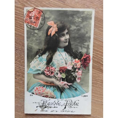 Французская открытка. Девочка с цветами