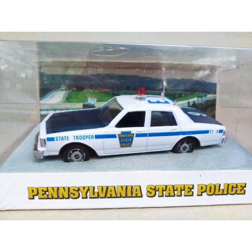 Chevrolet Caprice 1988 Pennsylvania State Police 1:43 White Rose