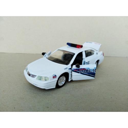 Chevrolet Impala Mk8 2000 Fort Collins City Police 1:43 Road Champs Police Series