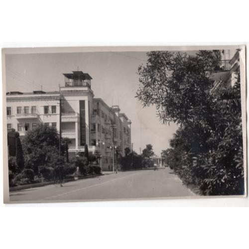Батуми ул. Сталина 1957 фото А.И. Хаба Р.М. Чебиши Горпромкомбинат