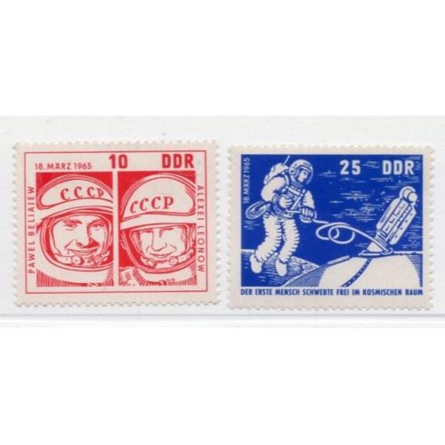 ГДР Германия космонавты Леонов и Беляев Восход-2 выход в космос 1965 MNH