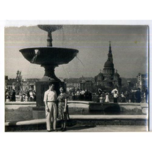 Харьков фонтан на спуске Халтурина, вид на Благовещенский собор 9х12 см  