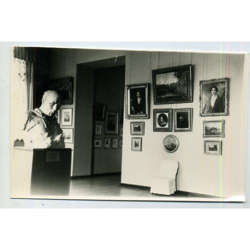 Харьков Художественный музей зал бюст Шевченко 10,5х16,3 см