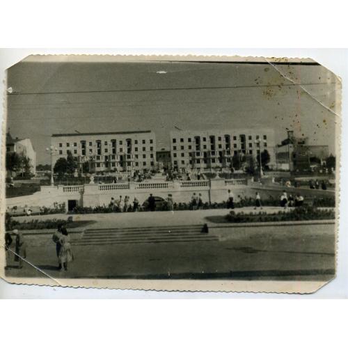 Харьков спуск Халтурина, сквер, строительство дома 12,5х17,5 см  