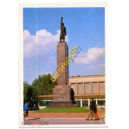 Кишинев Памятник борцам за Советы 1974  
