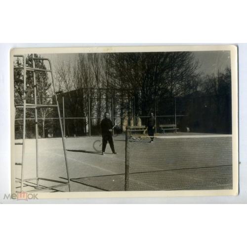 Кисловодск санаторий Орджоникидзе на теннисном корте 9х13,8 см большой теннис  