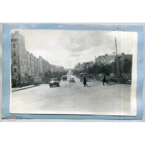 Магадан Улица , залив - корабли- две фотографии на листе 12х18 см  