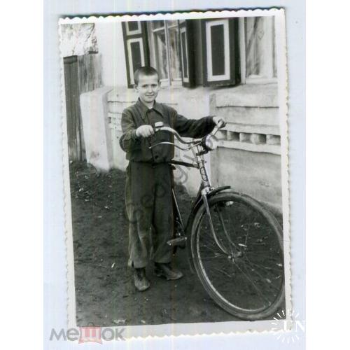 Мальчик с велосипедом Украина ХВЗ - звонок, фонарик 8х11,5 см в2  