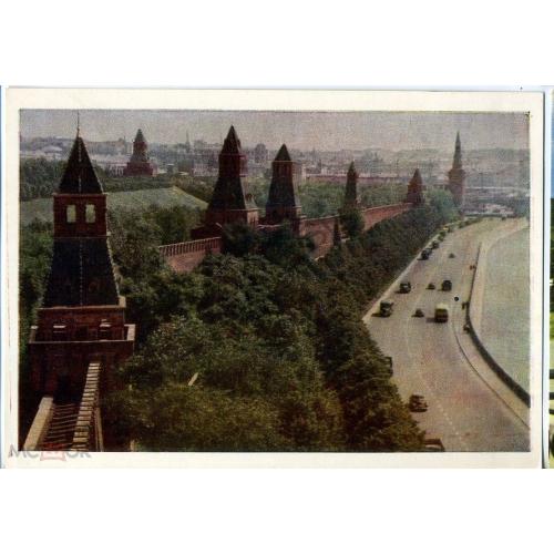 Москва Башни Кремлевской стены 1955  ИЗОГИЗ