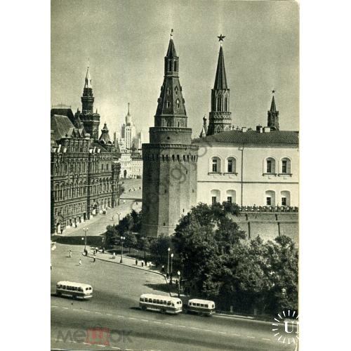 
    Москва Кремлевский проезд 16.06.1955 Шагин
  