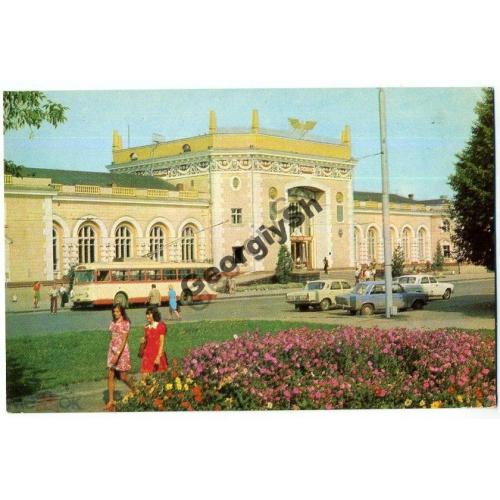 Ровно Железнодорожный вокзал фото Плаксина  