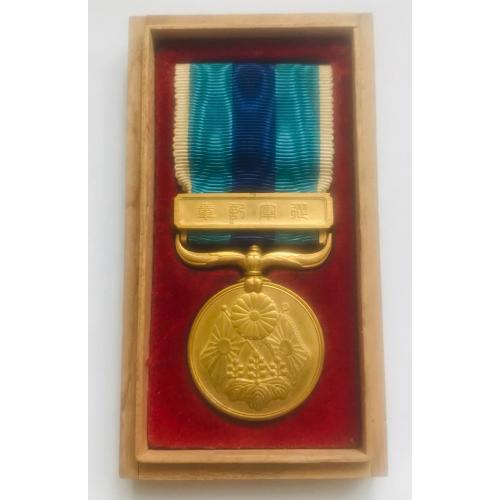 Медаль Японии за Русско-Японскую войну 1904-1905 годо в футляре..Сохран БОМБА.