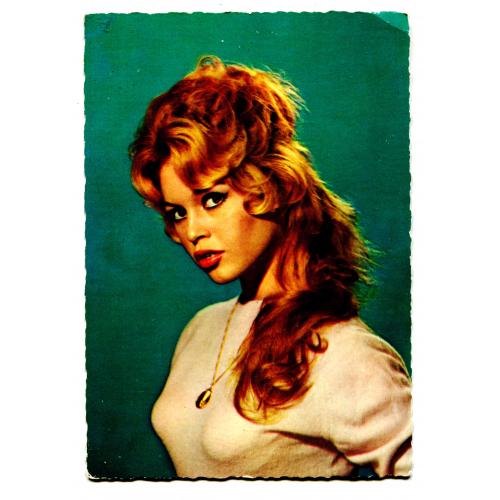 Brigitte Bardot.  Бриджит Бардо. Сожалеем....