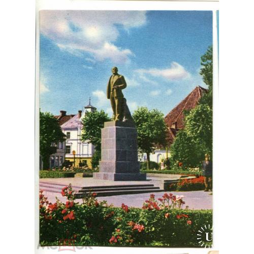 Ленин. Памятник. Тукум. Латвия.