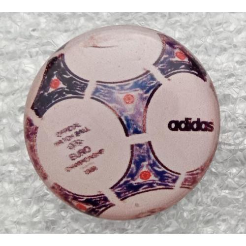 футбол Чемпионат Европы Англия 96 г.официальный мяч Questra Europa