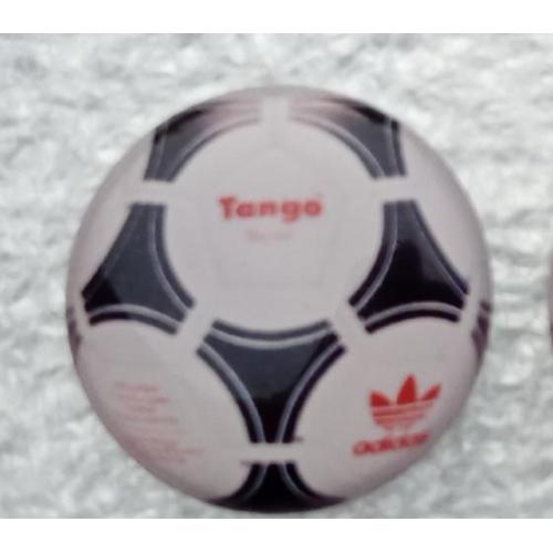 футбол Чемпионат Европы Франция 84 г.официальный мяч Tango Mundial
