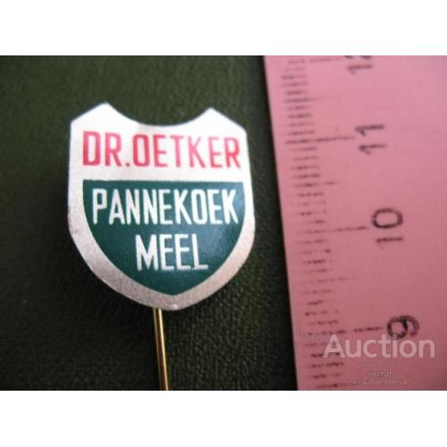 Dr. Oetker.Pannekoek meel ( Блинная мука ) Торговля. Реклама.