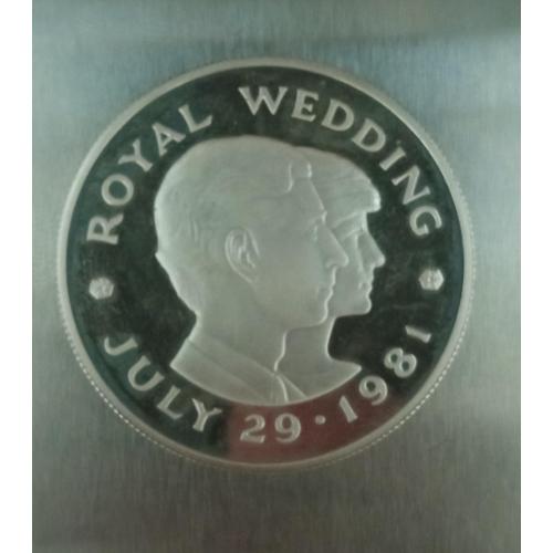 Два фунта "Royal wedding" 1981