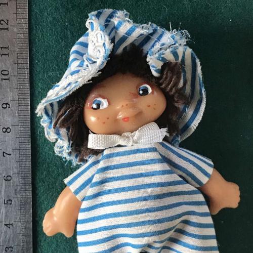 Редкая винтажная игрушка кукла лялька КРИВОНОЖКА 10 см Германия немецкая брюнетка ГДР времён СССР
