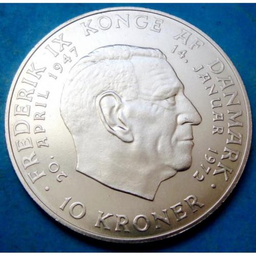 Дания 10 крон, 1972 г.(смерть Фредерика IX и вступление на престол Маргрете II) серебро