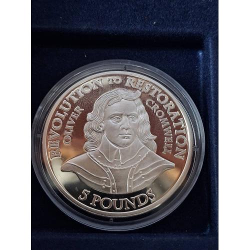 Джерси 5 фунтов, 2010 г. "От Революции к Восстановлению - Оливер Кромвель" (серебро).