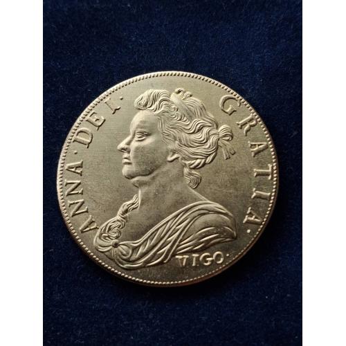 5 гиней Англия , Королева Анна (1702 - 1707)