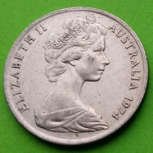 Австралия 10 центов 1974 г. (первый потрет)