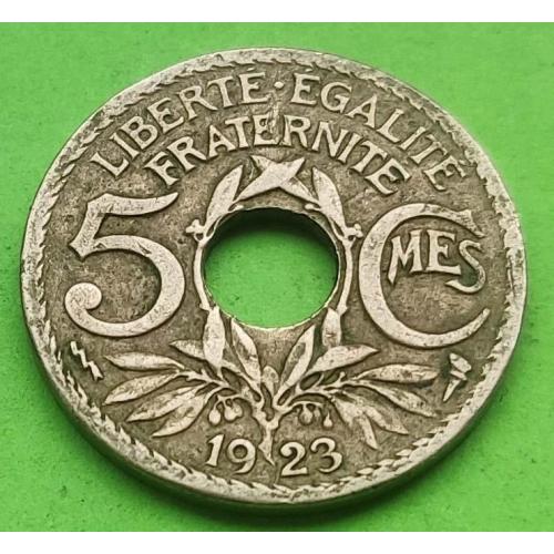 Франция 5 сантимов 1923 г. (размером поменьше)