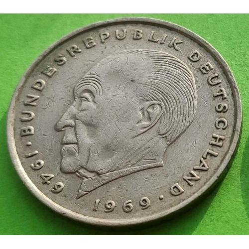 ФРГ 2 марки 1973 г. (тип 1)