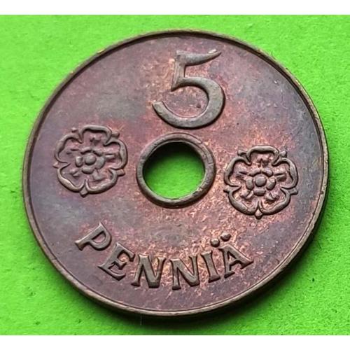 Красивая - Финляндия 5 пенни 1941 г.