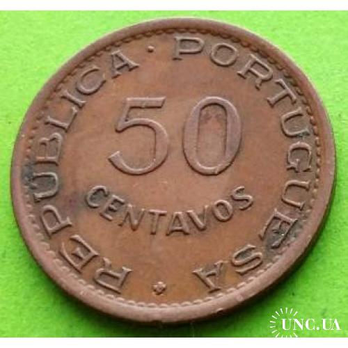 Монета побольше (встречается реже) - Порт. Мозамбик 50 сентаво 1973 г.