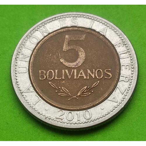Новое название страны - Боливия 5 боливиано 2010 г. - довольно редкая