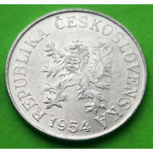 Отличное состояние - Чехословакия 10 геллеров 1954 г. (лев без клетки)