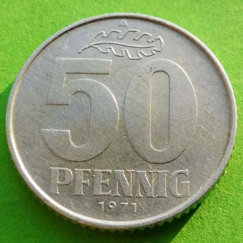 Погодовка - ГДР 50 пфеннигов 1971 г. (отличное состояние)
