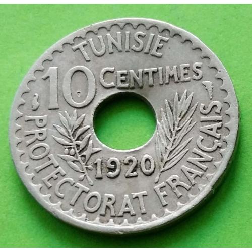 Тунис 10 сантимов 1920 г. (Мухамед Аль-Насир Бей) - небольшой ударчик по центру