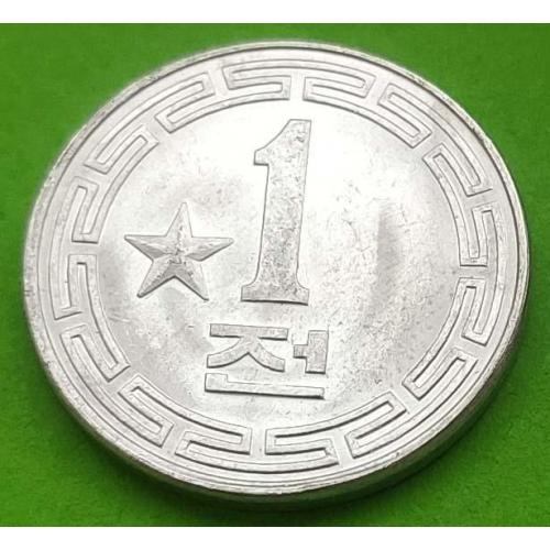 UNC - КНДР 1 чон 1959 г. (одна звезда)