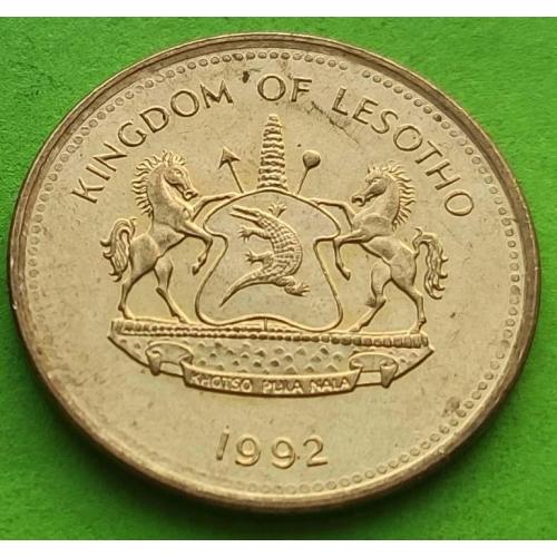 UNC - Лесото 2 лисенте 1992 г.