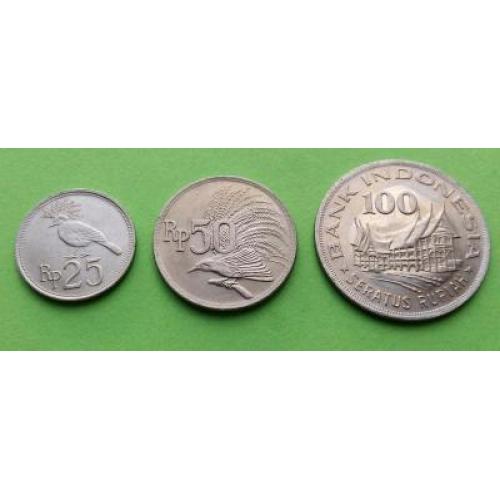 UNC - три монеты - Индонезия 25 + 50 + 100 рупий 1971-1978 гг.