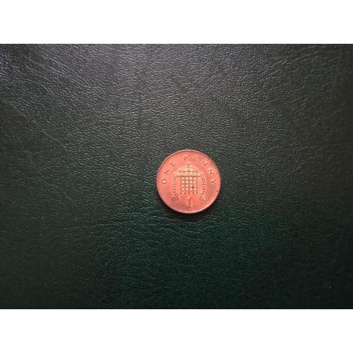 1 пенні 1995 Великобританія (2 тип портрета королеви)