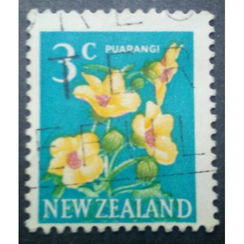 Новая Зеландия 1967-1968 Стандарт 3 С, цветы, гашеная