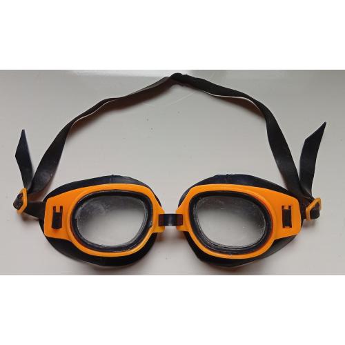 Очки для плавания 