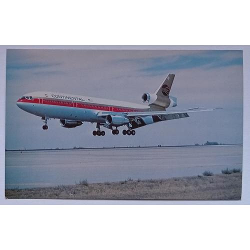 Открытка Самолет Continental Airlines DC-10 South Pacific
