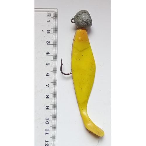 Силиконовая приманка-блесна с головой и крючком № 157 (б/у)