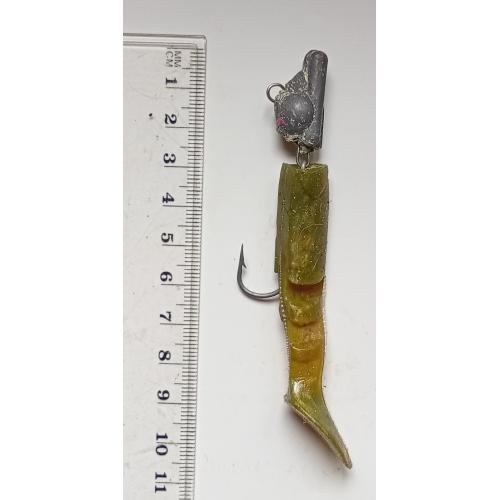 Силиконовая приманка-блесна с головой и крючком № 161 (б/у)