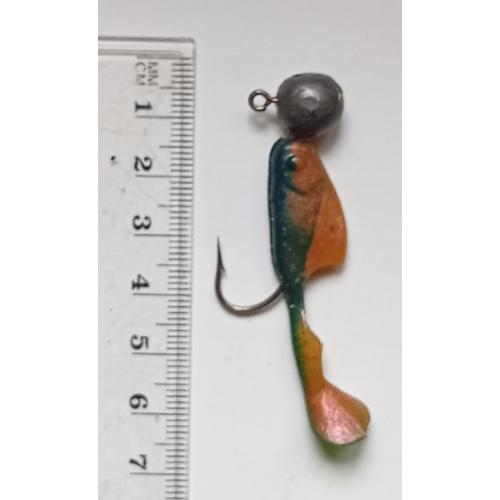 Силиконовая приманка-блесна с головой и крючком № 176 (б/у)
