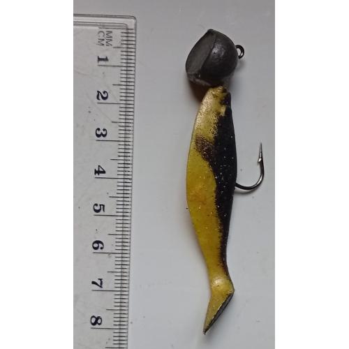 Силиконовая приманка-блесна с головой и крючком № 196 (б/у)