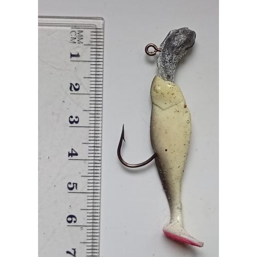 Силиконовая приманка-блесна с головой и крючком № 199 (б/у)