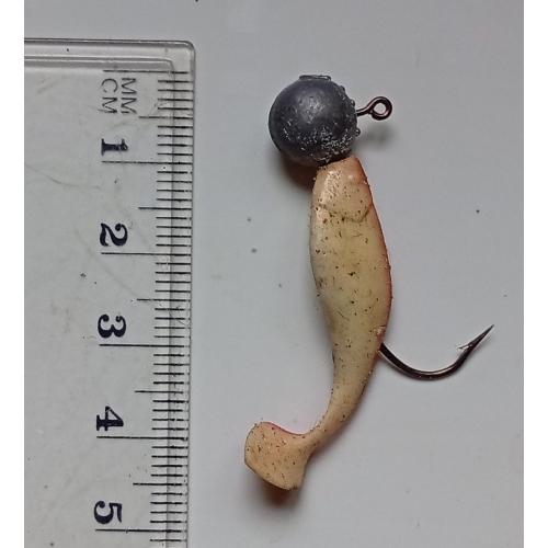 Силиконовая приманка-блесна с головой и крючком № 206 (б/у)