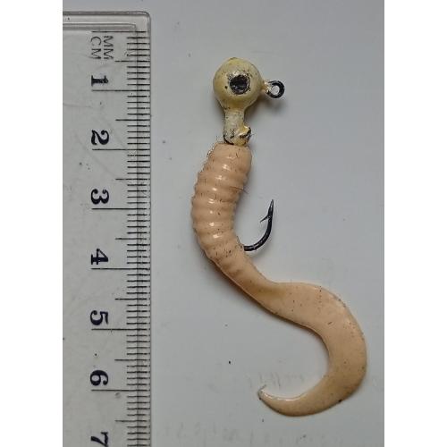 Силиконовая приманка-блесна с головой и крючком № 213 (б/у)