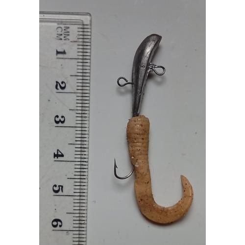 Силиконовая приманка-блесна с головой и крючком № 223 (б/у)